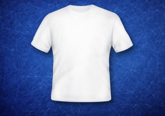 Ein schlichtes weißes T-Shirt, millionenfach hergestellt/ © Freepik.com