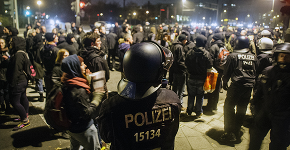 Im Visier der Polizei: Gegenproteste im Zuge der rassistischen Mobilisierungen in Berlin © Theo Schneider