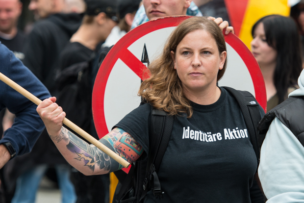 Melanie Dittmer - Kopf des rechtsextremen Düsseldorfer Pegida-Ablegers "Dügida" | © Christian Martischius