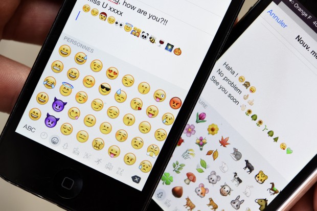 Warum Weiße lieber gelbe Emojis verschicken