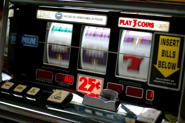 Hacker tricksen Glücksspielautomaten aus